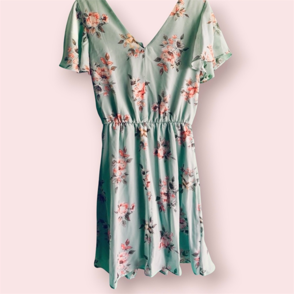 Maurices Flutter Sleeve Chiffon Wrap Mini Dress Mint Green Floral Size Small - Picture 4 of 12